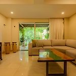Colonial Elegance In Historic Center /Pool