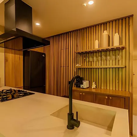 Colonial Elegance In Historic Center /pool Apartamento
